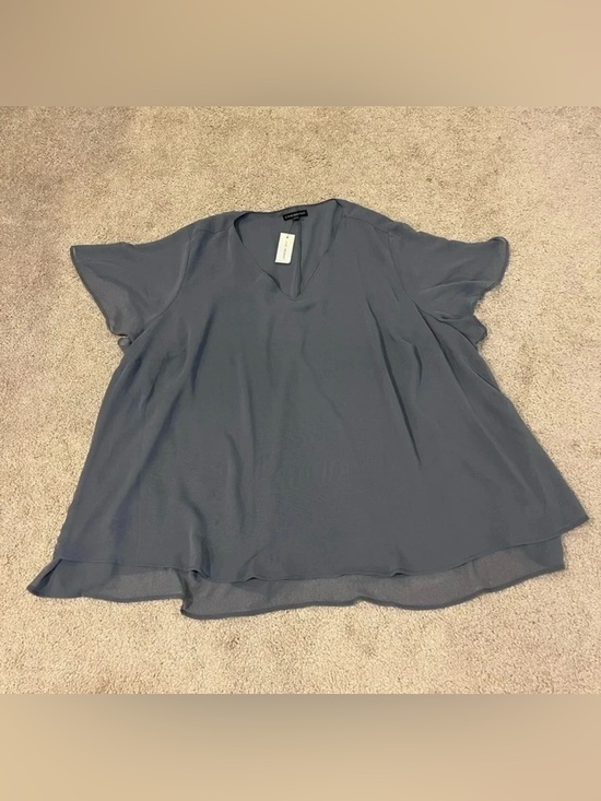 Lane Bryant Tops - Lane Bryant V-Neck Flutter Sleeve Blouse